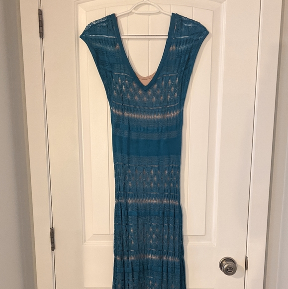 BEBE Teal overlay maxi dress - Picture 2 of 8